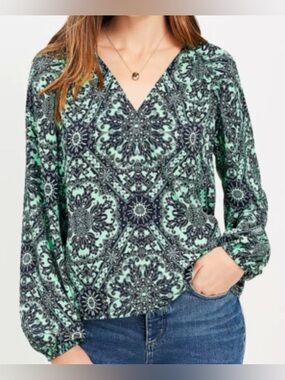 Loft Navy; Aqua Green Tile Shirred Print V-Neck Long-Sleeve Raglan Top: MP